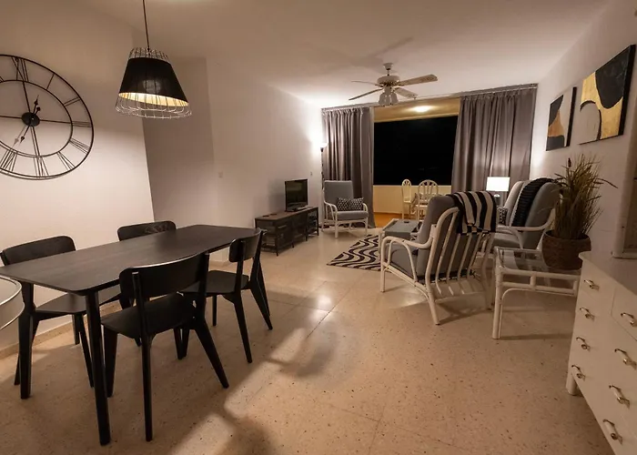 Tenerife Lizards - Apartment In The First Line
